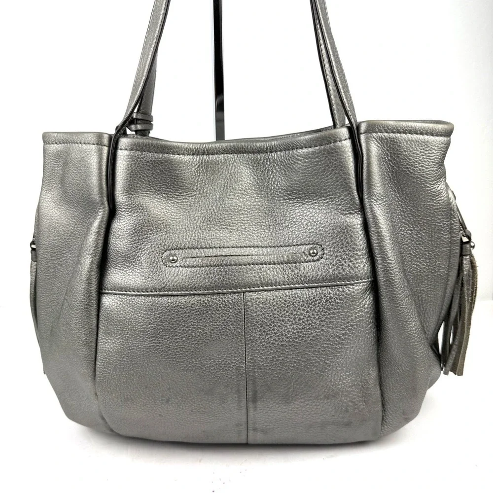 B Makowsky Hobo Handbag‎ Metallic Silver Leather Tasseled Boho Chic Everyday Bag